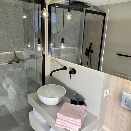 Obsidian Apartman *