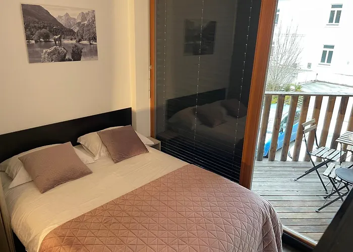 Obsidian & Pearl شقة كْرانْيِسكا غورا