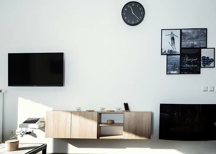 Obsidian & Pearl * كْرانْيِسكا غورا